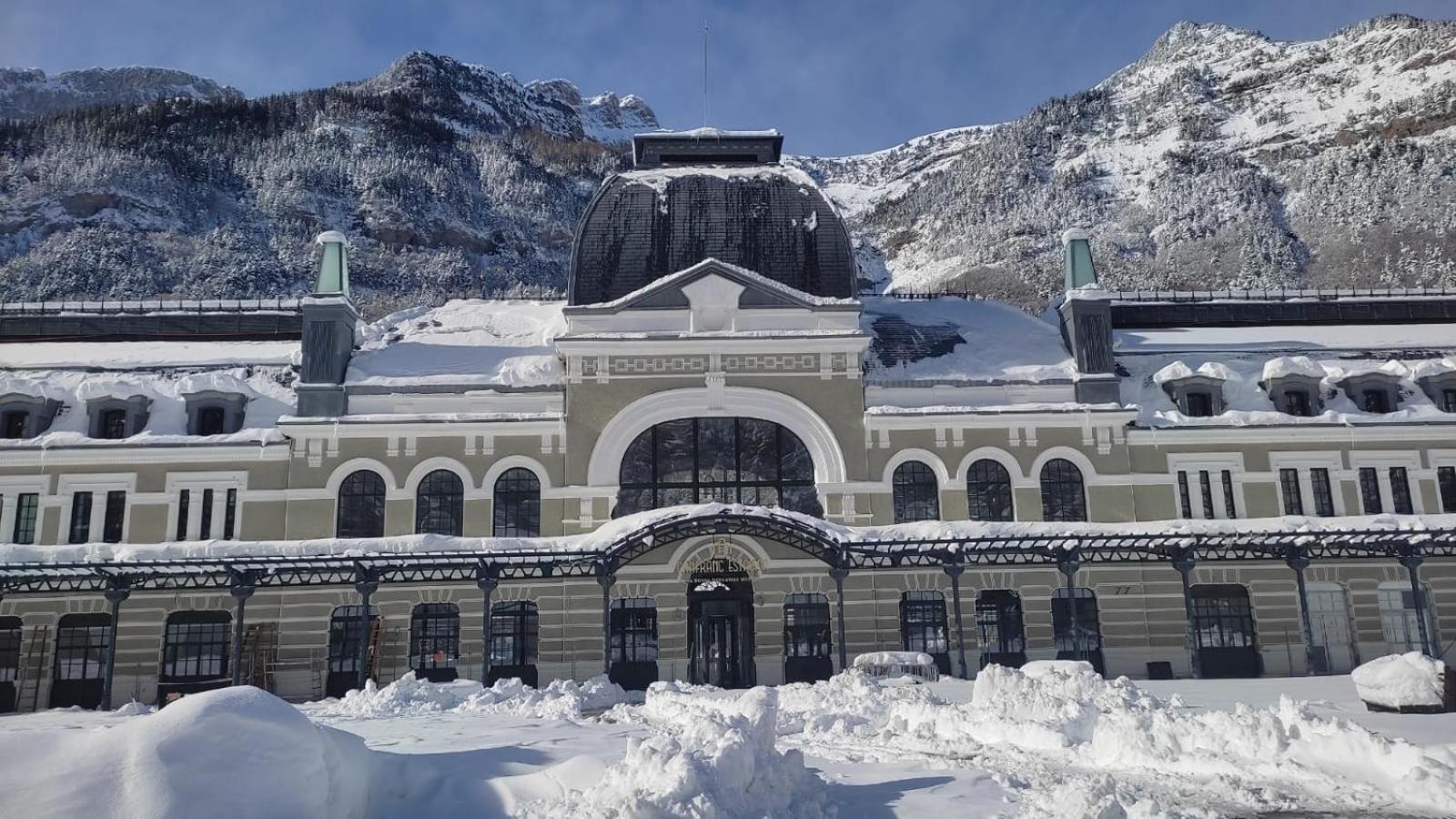 Arce Avairent Canfranc Estacion Apartment Екстериор снимка